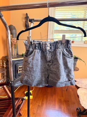 H&M Washed Gray Paperbag Waist Jean Shorts